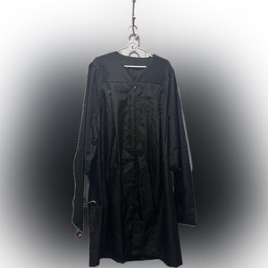 Herff Jones Masters Graduation Gown - Size 5’3”